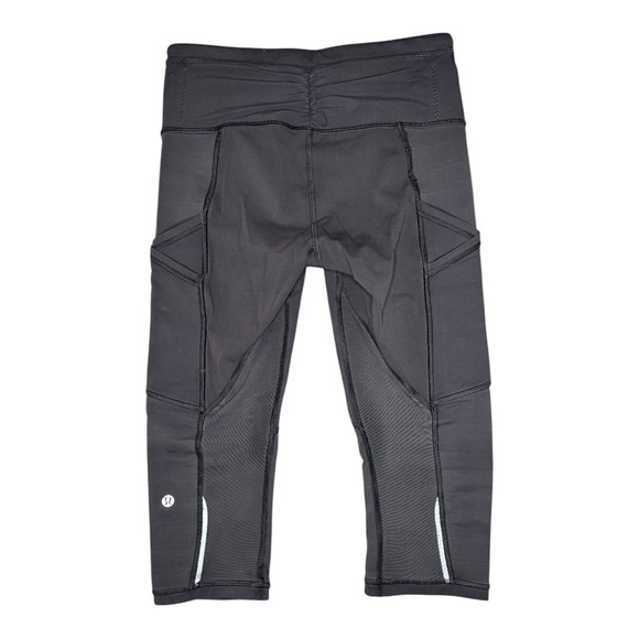 Lululemon Black HIT IT Cropped Leggings Pockets Mesh - Picture 1 of 7